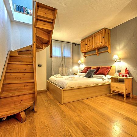 쿠르마예 Casa Julie - Accogliente Rifugio Nella Quiete - Cour 0157 아파트 외부 사진