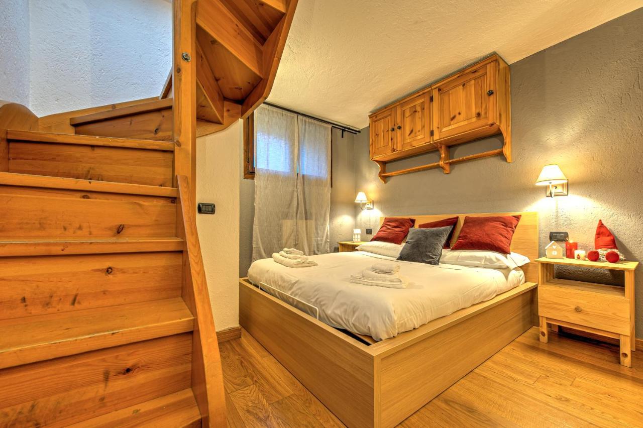 쿠르마예 Casa Julie - Accogliente Rifugio Nella Quiete - Cour 0157 아파트 외부 사진